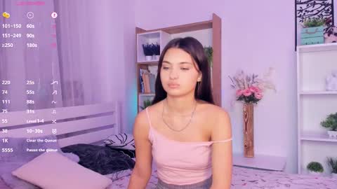 Snapshot of bunny_nova chatting on 10-24-25, 09:06 Aria online show from 10-24-25, 09:06