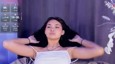 Snapshot of bunny_nova chatting on 11-25-25, 08:14 Aria online show from 11-25-25, 08:14