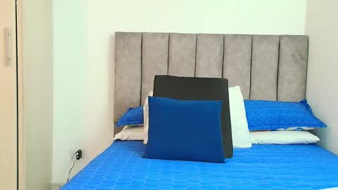 Carolina online show from 09-29-25, 04:06