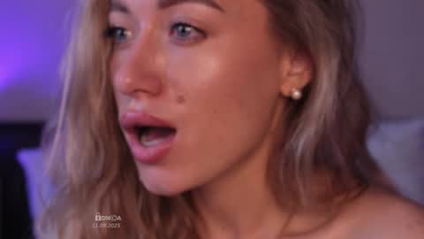 B U N N Y online show from 09-11-25, 04:45