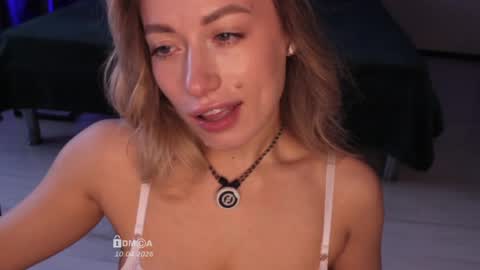 B U N N Y online show from 04-10-26, 03:01