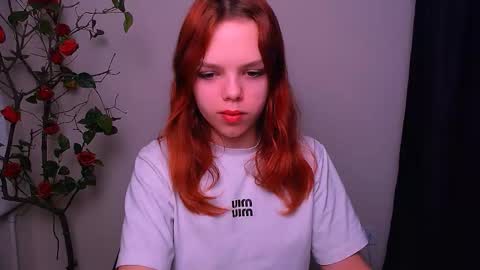 Snapshot of bunnybloom_ chatting on 11-29-25, 09:40 Ariel online show from 11-29-25, 09:40