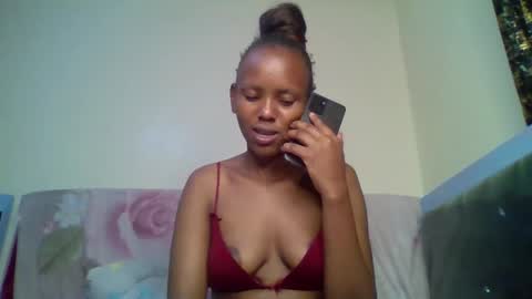 bunnydiva_ online show from 12-18-25, 02:45