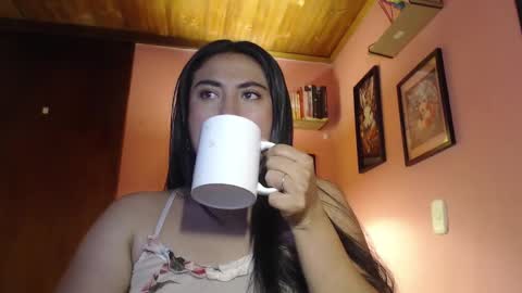 bunnyEmilyR0s33 online show from 01-23-25, 08:25