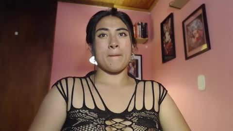 bunnyEmilyR0s33 online show from 01-23-25, 09:50