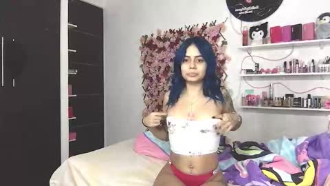 bunnylove_07 online show from 02-05-26, 01:43