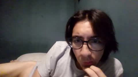 Snapshot of bunnywang chatting on 01-28-25, 07:11 Bunny Wang online show from 01-28-25, 07:11