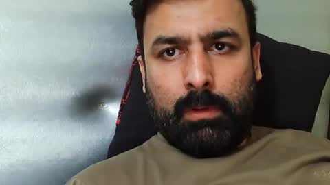 Hairy Arabian online show from 12-15-25, 03:33