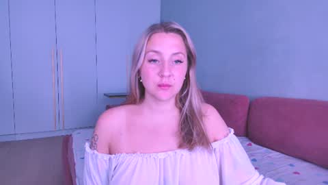 Lissa online show from 07-27-26, 03:41
