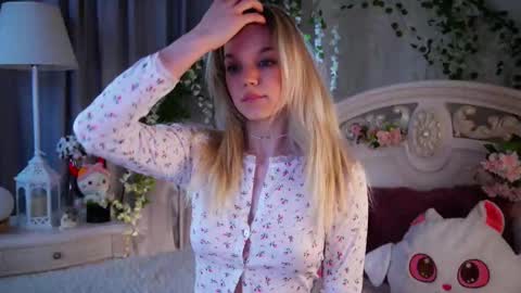 Jessica online show from 11-24-25, 02:28