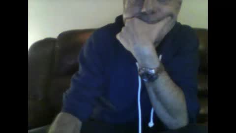 Snapshot of burnleyguy1977 chatting on 01-18-26, 02:37 burnleyguy1977 online show from 01-18-26, 02:37
