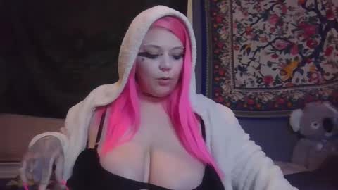 Snapshot of burnthemail chatting on 02-09-25, 08:22 lilly online show from 02-09-25, 08:22