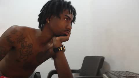 Snapshot of burrodelacosta chatting on 05-04-26, 03:35 burrodelacosta online show from 05-04-26, 03:35