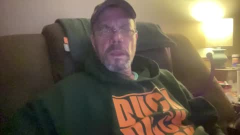 Snapshot of bushbeautician chatting on 01-31-25, 12:28 bushbeautician online show from 01-31-25, 12:28