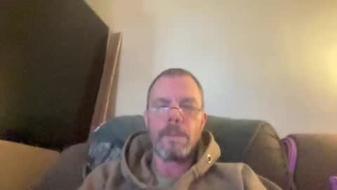 Snapshot of bushbeautician chatting on 02-07-25, 04:03 bushbeautician online show from 02-07-25, 04:03