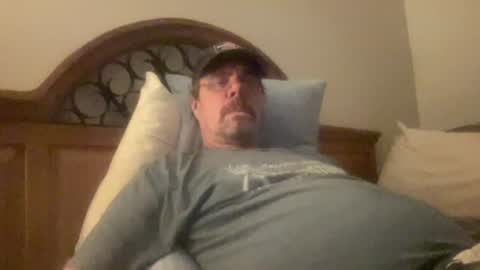 Snapshot of bushbeautician chatting on 06-17-26, 05:10 bushbeautician online show from 06-17-26, 05:10