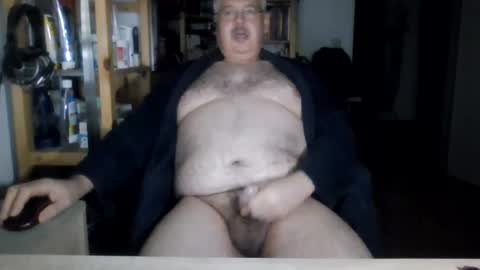 Snapshot of busibaer666 chatting on 12-24-24, 03:38 busi online show from 12-24-24, 03:38