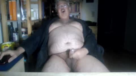 Snapshot of busibaer666 chatting on 09-20-25, 01:28 busi online show from 09-20-25, 01:28