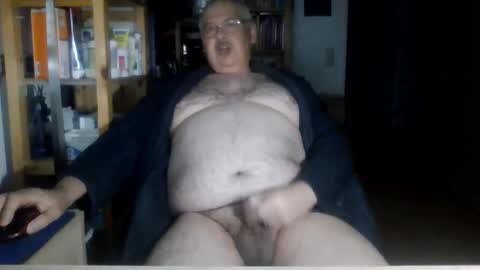 Snapshot of busibaer666 chatting on 10-24-25, 01:03 busi online show from 10-24-25, 01:03