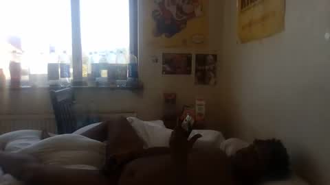 Snapshot of bustabunny chatting on 09-29-25, 09:58 Richabus2 online show from 09-29-25, 09:58