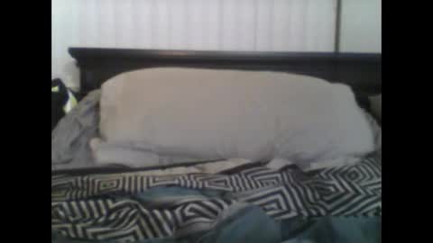 Busturgutzgd1 online show from 12-28-24, 04:30