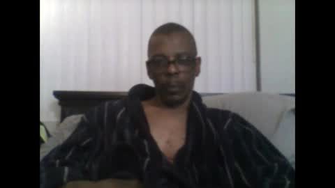 Busturgutzgd1 online show from 02-03-25, 06:45