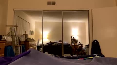 busty_2008 online show from 02-27-26, 04:34