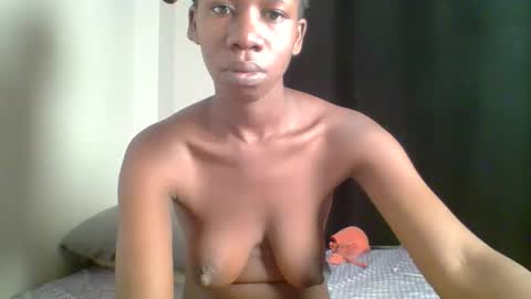 Jojo online show from 04-25-26, 03:31