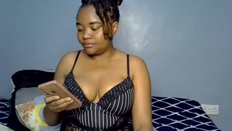 busty kenzi online show from 06-29-26, 12:05