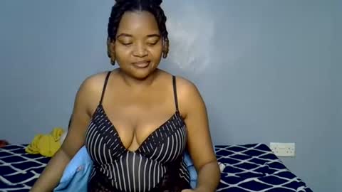 busty kenzi online show from 07-25-26, 10:24