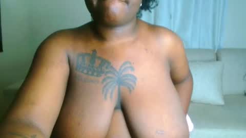 busty_mellons69 online show from 02-01-26, 11:03