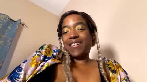 bustyirie online show from 05-10-26, 12:21