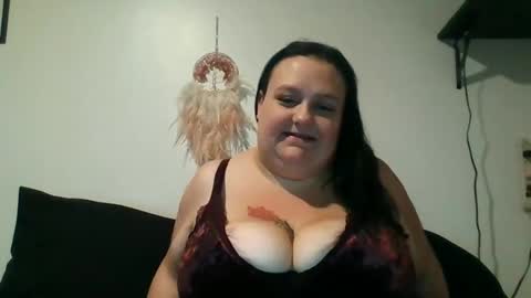 Snapshot of bustymilf94 chatting on 12-14-25, 02:39 bustymilf94 online show from 12-14-25, 02:39