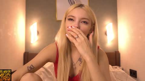 butteflai online show from 12-17-25, 07:25