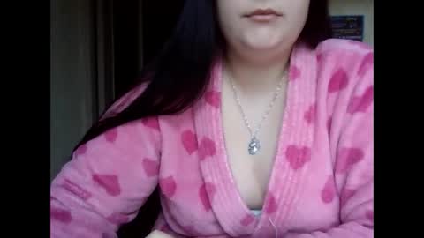 Snapshot of butterfly18988 chatting on 10-24-25, 06:32 butterfly18988 online show from 10-24-25, 06:32