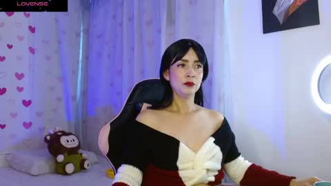Snapshot of butterfly_xo chatting on 06-08-26, 07:36 Antonella online show from 06-08-26, 07:36