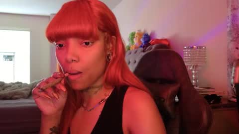 butterfly booty online show from 10-16-25, 01:45