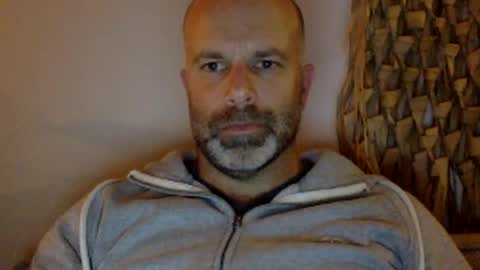 Snapshot of buurman1982isback chatting on 10-06-25, 10:18 buurman1982isback online show from 10-06-25, 10:18