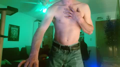 Snapshot of bwall1425 chatting on 02-11-25, 12:17 bwall1425 online show from 02-11-25, 12:17