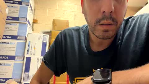 Snapshot of bxbomber2012 chatting on 11-21-25, 09:13 bxbomber2012 online show from 11-21-25, 09:13