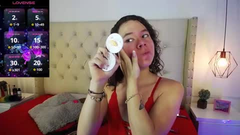 Snapshot of bycandy_ chatting on 10-31-25, 12:17 bycandy_ online show from 10-31-25, 12:17