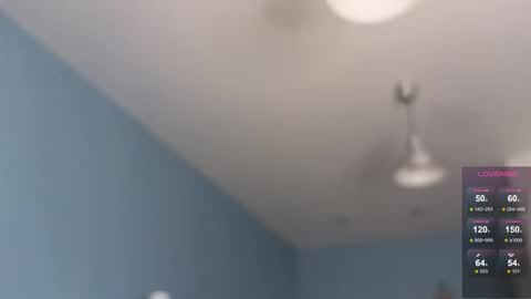 Kira online show from 02-28-26, 09:43