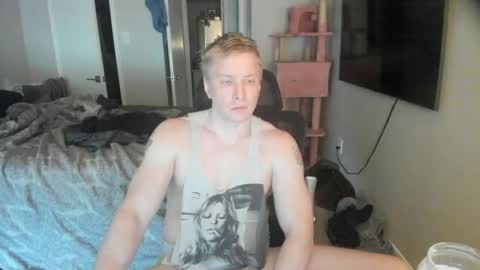 Snapshot of c00ki3m0nstr chatting on 04-18-26, 08:09 c00ki3m0nstr online show from 04-18-26, 08:09