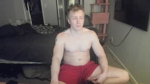 Snapshot of c00ki3m0nstr chatting on 05-13-26, 01:36 c00ki3m0nstr online show from 05-13-26, 01:36