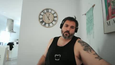 clark kent online show from 06-04-26, 10:54