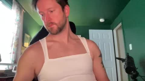 Snapshot of c_suite chatting on 03-10-25, 09:29 c_suite online show from 03-10-25, 09:29