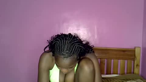 Snapshot of c_trish chatting on 09-20-25, 06:47 C--trish online show from 09-20-25, 06:47