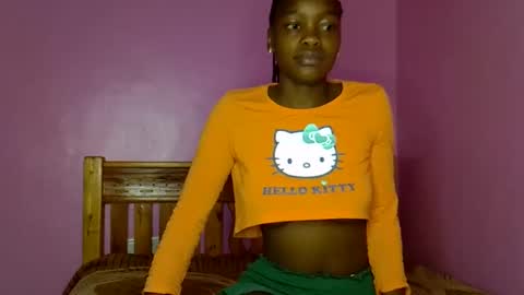 Snapshot of c_trish chatting on 10-07-25, 04:53 C--trish online show from 10-07-25, 04:53