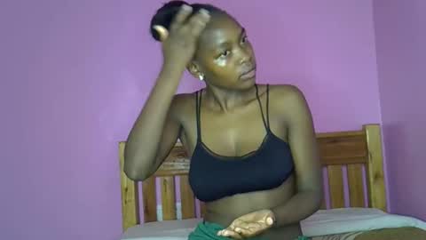 Snapshot of c_trish chatting on 11-02-25, 05:26 C--trish online show from 11-02-25, 05:26