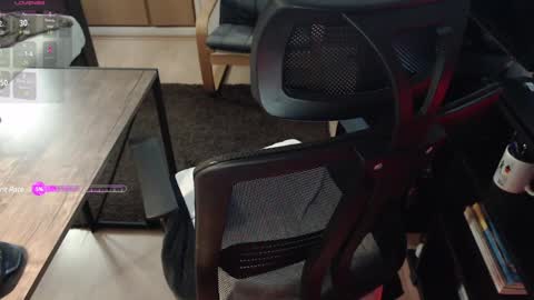 Snapshot of cabcam chatting on 12-31-24, 11:49 Cab online show from 12-31-24, 11:49